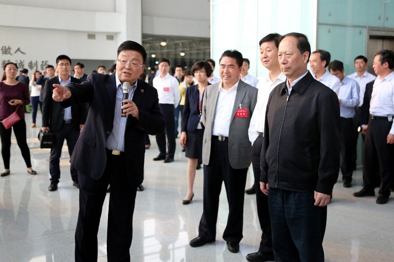 聚焦智能制造 助推产业升级——全省沿海工作会议与会领导莅临欧宝网页版登录入口_欧宝调研